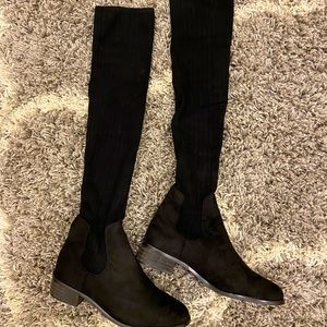 Over-the-knee boots (thin calves)
